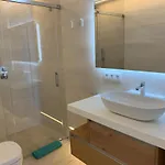 Apartment Sea Club *